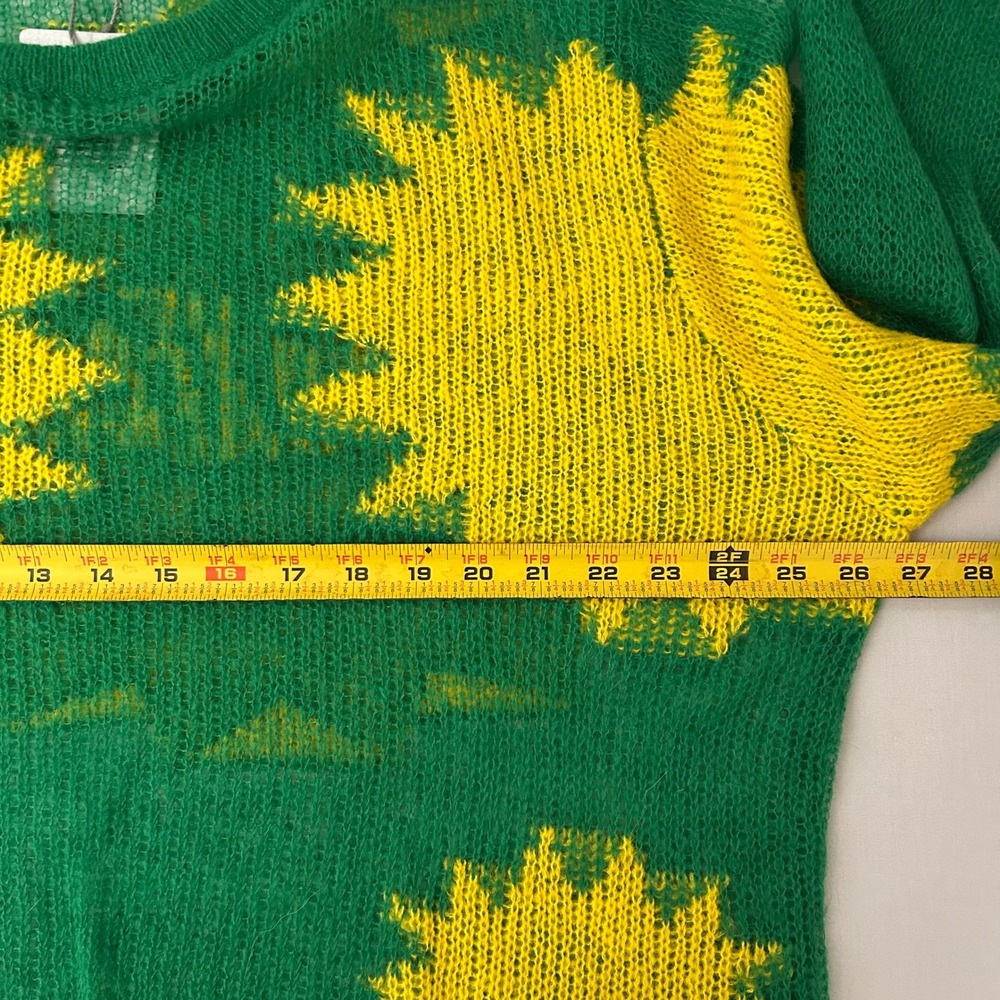 Savage X Fenty Rihanna Sweater Womens Large Green Yellow Sunburst Graphic NWT - Picture 5 of 6